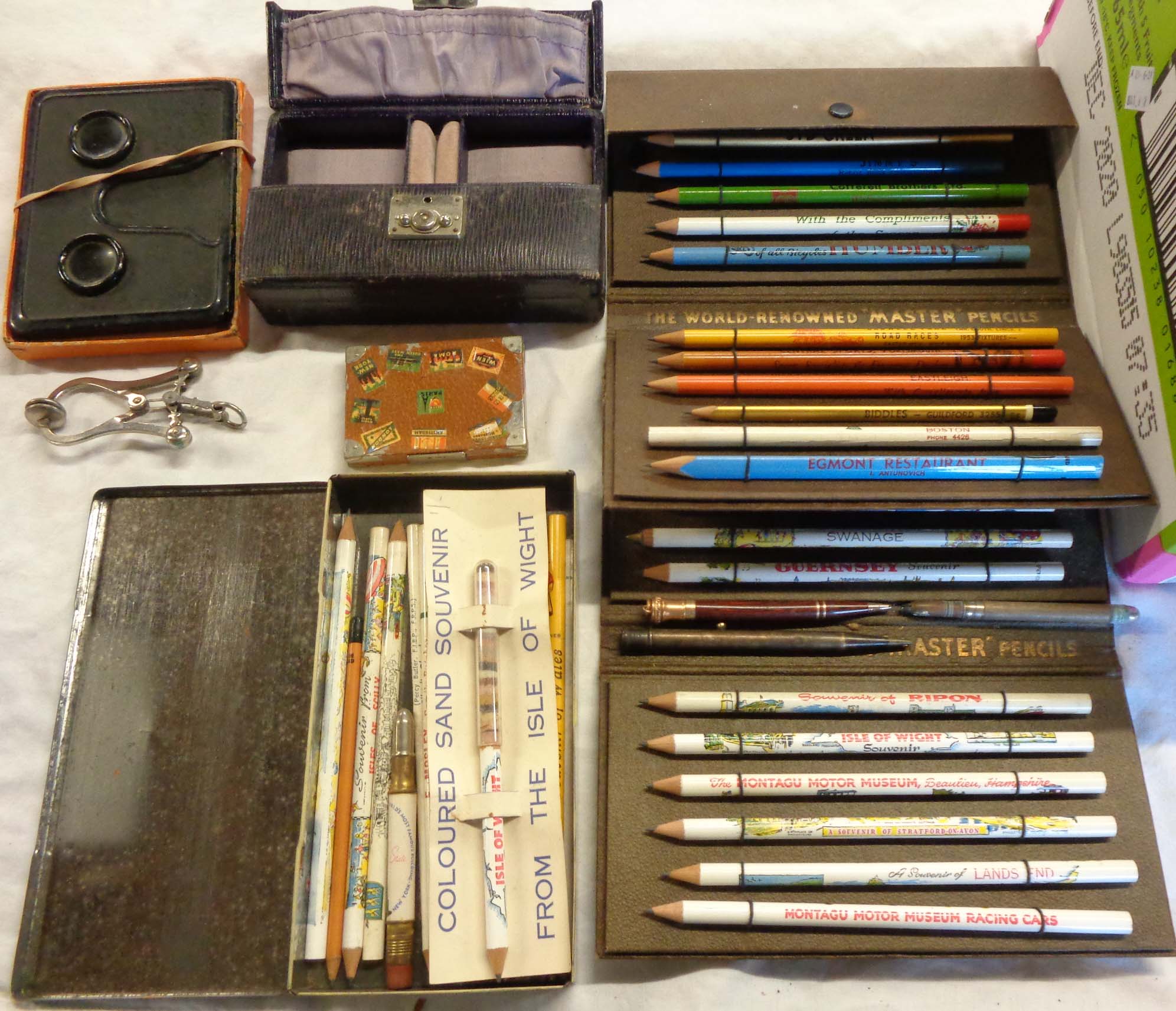 A box containing a quantity of collectable items including jewellery case, Yard-o-Led silver pencil,