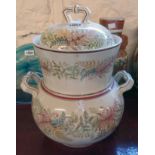 A large lidded tureen with fern decoration