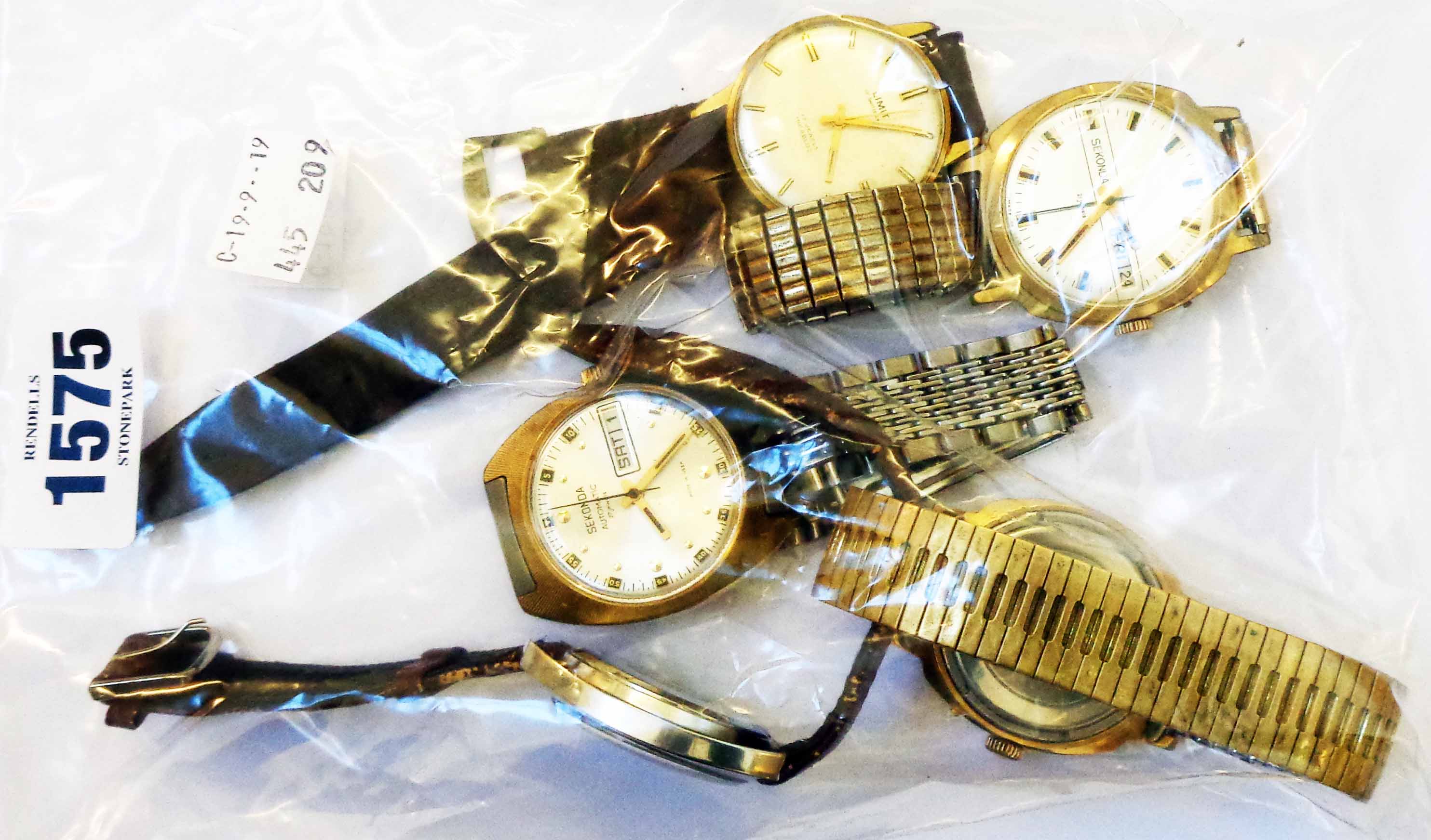 Various vintage mechanical wristwatches including Sekonda examples