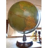 A vintage Philip's Challenge globe 1963 - a/f