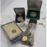 A small collection of Great British and foreign coinage including 1917 Maundy two pence, 1944 Maundy