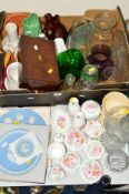 A BOX AND LOOSE CERAMICS, GLASS etc, to include Wedgwood 'Meadow Sweet' trinkets, cigar/work box,