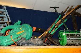 A BLACK AND DECKER LEAF BLOWER/VACUUM, push along scarifier and various garden tools (8)