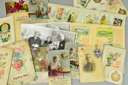 A 9CT GOLD MEDALLION, A SILVER MEDALLION, A SELECTION OF ANTIQUE POSTCARDS, CHRISTMAS CARDS, THREE