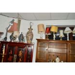 A QUANTITY OF INTERIOR LAMPS to include an Oriental table lamp, a pair of ceramic table lamps, an
