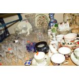 A QUANTITY OF CERAMIC AND GLASS ITEMS to include Royal Worcester 'Golden Harvest', Minton tea