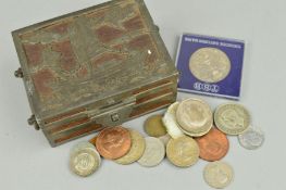 A SMALL BOX OF COINS AND COMMEMORATIVES, with a small amount of silver coins
