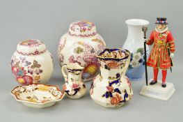 A SMALL GROUP OF CERAMICS, to include Mason's 'Mandalay' jugs, height 14cm and 9cm, 'Fruit Basket'