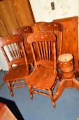 A ROUND DINING ROOM TABLE with four matching chairs (one leaf) (6)