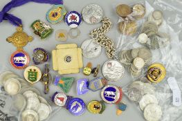 A PLASTIC BOX OF SILVER COINS, BADGES, etc, with sterling and .500 silver of UK coinage to include