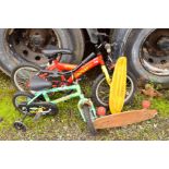 TWO CHILDRENS BICYCLES and two penny boards (4)
