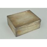 AN ELIZABETH II RECTANGULAR CIGARETTE BOX, engine turned decoration, Birmingham 1959, width 11.5cm x