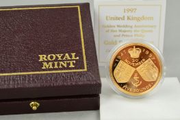 A UNITED KINGDOM GOLD PROOF CROWN COIN 1997, Golden Wedding Anniversary of Queen Elizabeth and
