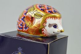 A BOXED ROYAL CROWN DERBY PAPERWEIGHT, 'Orchard Hedgehog' gold stopper, exclusively for Collectors