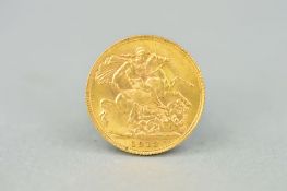 A FULL GOLD SOVEREIGN, 1913
