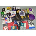 A COLLECTION OF BRILLIANT UNCIRCULATED UK COINAGE, to include year sets, 1999, 06, 07, 08, annual