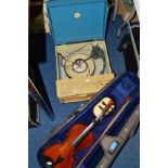 AN ELIZABETHAN RECORD PLAYER, together with a cased 'Stentor Student II' violin (2)