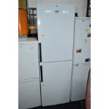 A BEKO FRIDGE FREEZER (height 190cm) (fridge 5 degrees/freezer -18 degrees)