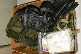 A VEHICLE COVER (ARMY) FOR CVRT SPARTAN, great condition, S10 respirator/gas mask 1986 NATO issue,