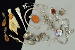 A SELECTION OF SILVER AND WHITE METAL JEWELLERY, to include a pair of marcasite and modified amber