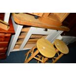 A MODERN LIGHT OAK TOPPED KITCHEN ISLAND on a painted base together with a pair of modern beech