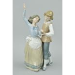 A LLADRO FIGURE GROUP, 'Folk Dancing' No5256, sculptor Regino Torrijos, approximate height 31cm