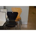 A SET OF FIVE ARNE JACOBSEN SERIES 7 STYLE CHAIRS, two painted black and three beech (sd)