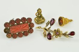 FOUR ITEMS OF EARLY VICTORIAN TO EARLY 20TH CENTURY ITEMS OF JEWELLERY to include a gold garnet