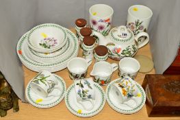 PORTMEIRION 'BOTANIC GARDEN' TABLEWARES, to include teapot (spout chipped), four cups, six