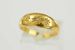 A EARLY 20TH CENTRUY 18CT GOLD GYPSY STYLE DIAMOND RING, ring size M1/2, partial hallmark visible