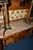 AN EDWARDIAN SATINWOOD MARBLE TOPPED WASHSTAND, with a tile back, width 107cm x depth 41cm x