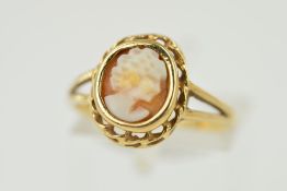 A 9CT GOLD CAMEO RING, shell cameo depicting a maiden in profile, ring size L1/2, hallmarked 9ct