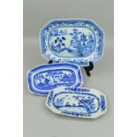 A CHINESE EXPORT PORCELAIN BLUE AND WHITE DECORATED MEAT DISH, of octagonal form, depicting