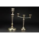 AN ELIZABETH II SILVER THREE LIGHT CANDELABRUM, bell shaped holders on a plain bar arm, the