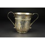 A GEORGE III SILVER PORRINGER, 'S' scroll strap handles, cartouche blind, engraved on reverse