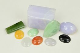 A COLLECTION OF JADEITE AND NEPHRITE JADE, mixed colours to include pale green, brownish yellow,