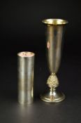 AN ELIZABETH II SILVER CYLINDRICAL BOX AND COVER, the pull off cover set with a carved pink