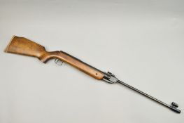 A .22'' ORIGINAL MODEL 35 AIR RIFLE SERIAL NO.70177818, it has a break action and is fitted with a
