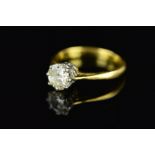 A LATE 20TH CENTURY DIAMOND SINGLE STONE RING, estimated modern round brilliant cut weight 1.00ct,