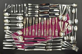 A MATCHED 20TH CENTURY RAT TAIL PATTERN SILVER CANTEEN OF CUTLERY, comprising twelve table forks,