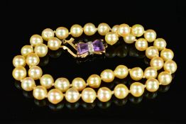 A LATE 20TH CENTURY AKOYA CULTURED PEARL NECKLET, cultured pearls uniform in size, measuring an