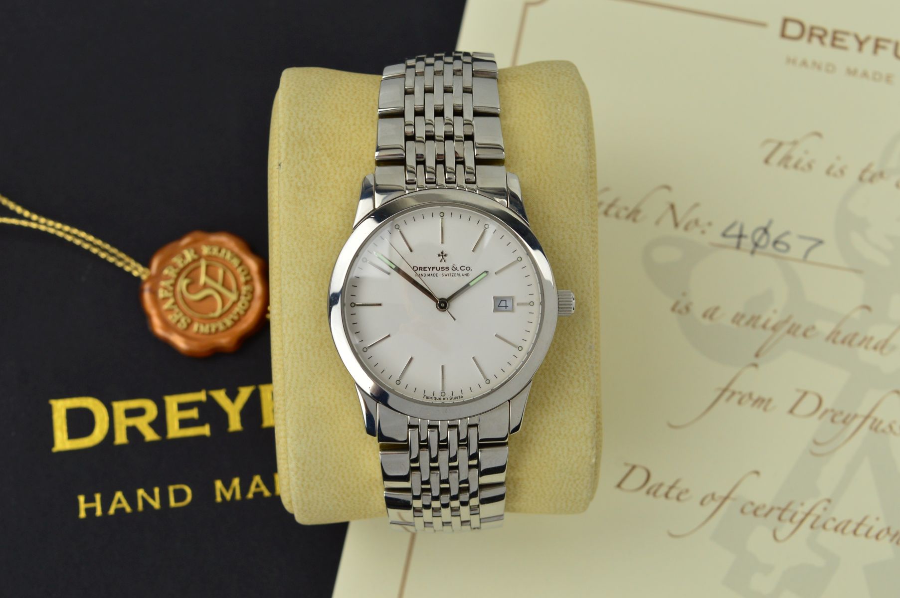 DREYFUSS & CO SERIES 1890 GENTS STAINLESS STEEL QUARTZ WATCH, case number 4067, silver coloured