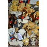 A COLLECTION OF MINIATURE MODERN COLLECTORS BEARS to include Deans limited edition bears including