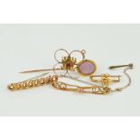 FIVE ITEMS OF MAINLY EARLY 20TH CENTURY JEWELLERY to include two brooches, a brooch attachment, a