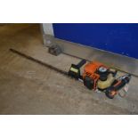 A STIHL HS85 PETROL HEDGE TRIMMER with 30’’ blade (rusted blade) (pulls but doesn’t fire)