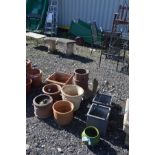 A COLLECTION OF VARIOUS PLANT POTS to include a treacle glazed plant pot, a square terracotta