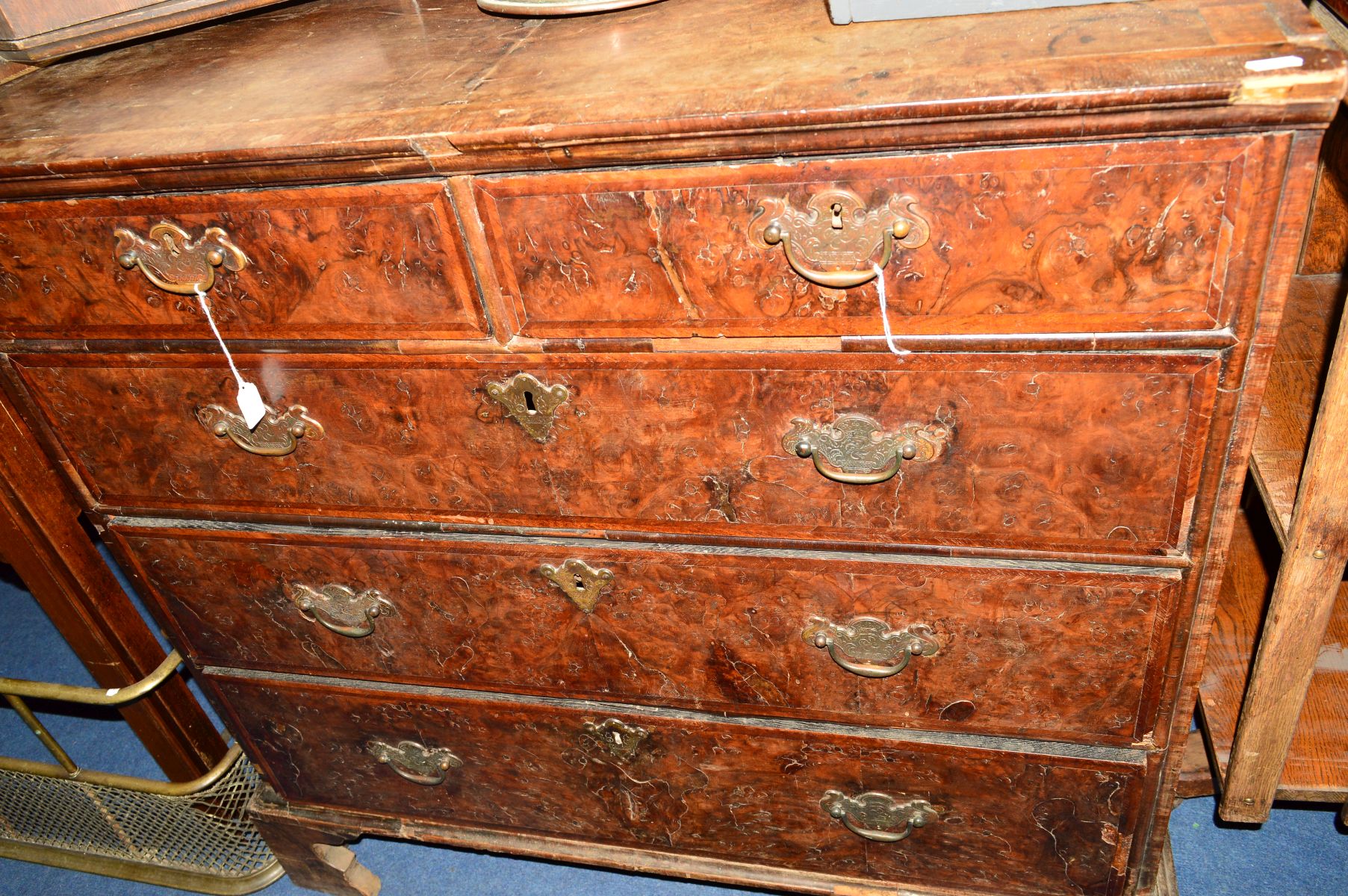 AN EARLY 20TH CENTURY WILLIAM & MARY STYLE WALNUT CHEST OF TWO SHORT AND THREE LONG DRAWERS, on