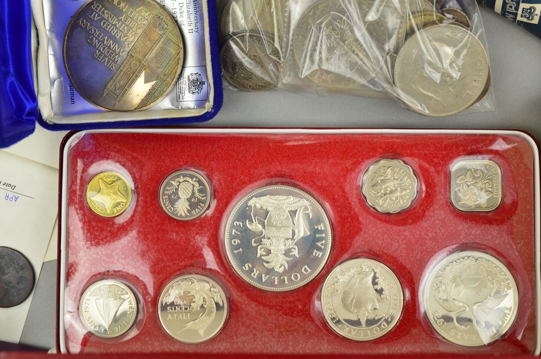 A BOX OF COINS AND MEDALS, to include a silver commemorative 1972, a Bahama Islands proof set - Image 4 of 4