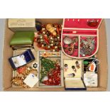 A BOX OF MAINLY COSTUME JEWELLERY, to include butterfly wing brooches, a graduated agate bead