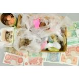 A BOX OF MIXED COINS AND BANKNOTES, to include O'Brien Fforde, Page notes, a 1936 Wreath crown,